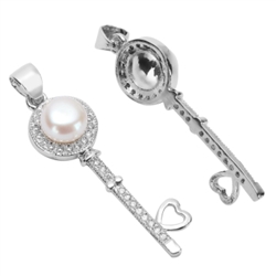 1pc Top Quality Silver Love Key Charm/Pendant with Natural Freshwater Pearls, Man Made Diamond Simulants # MCAC40